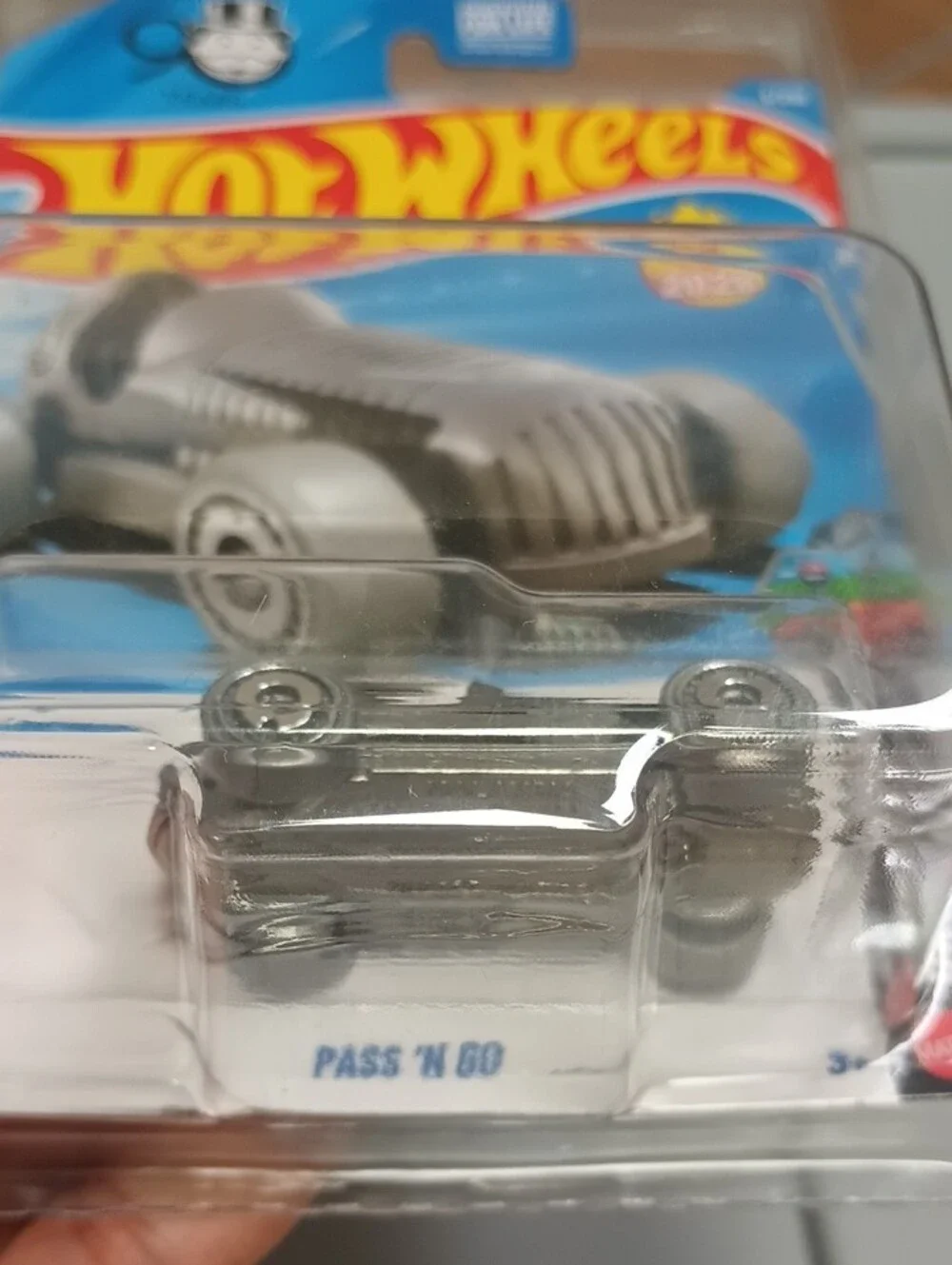 Hot wheels monopoly Pass N Go 90 Anniversary